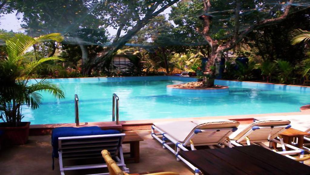 Little Italy Hotel Calangute Buitenkant foto